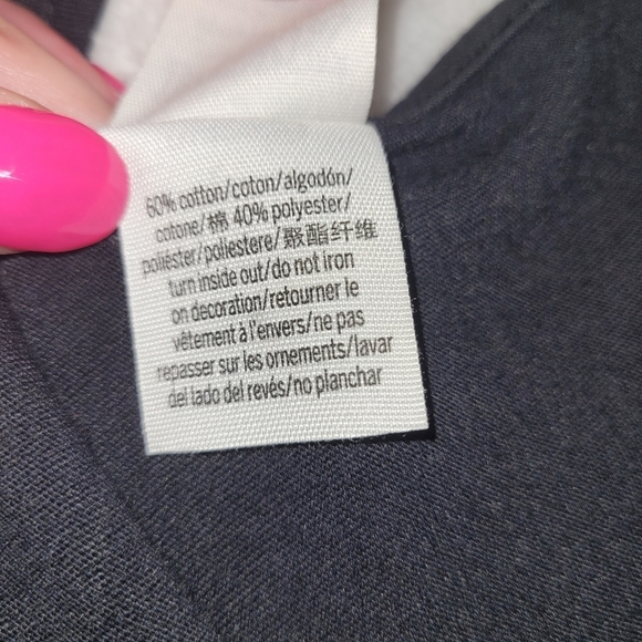 2/$8 Pink Victoria's Secret T-shirt - Picture 7 of 11